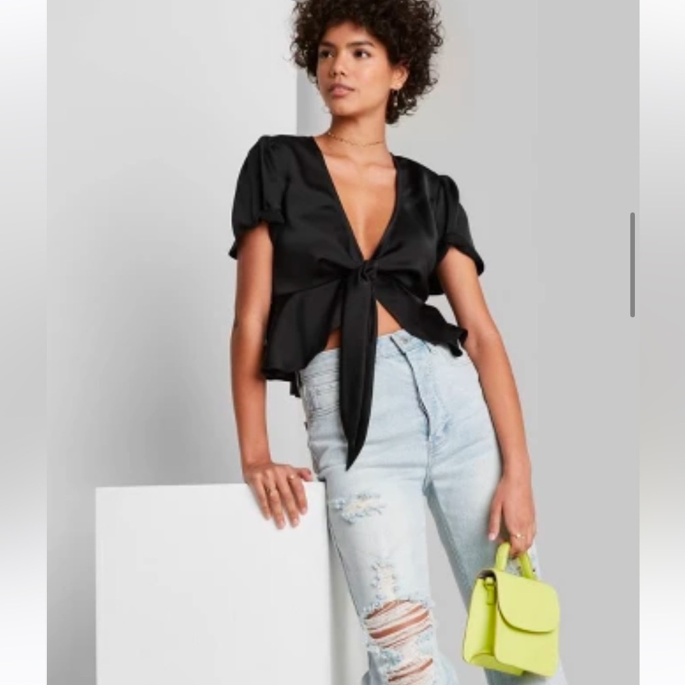 Target Wild Fable cropped short sleeve flutter top